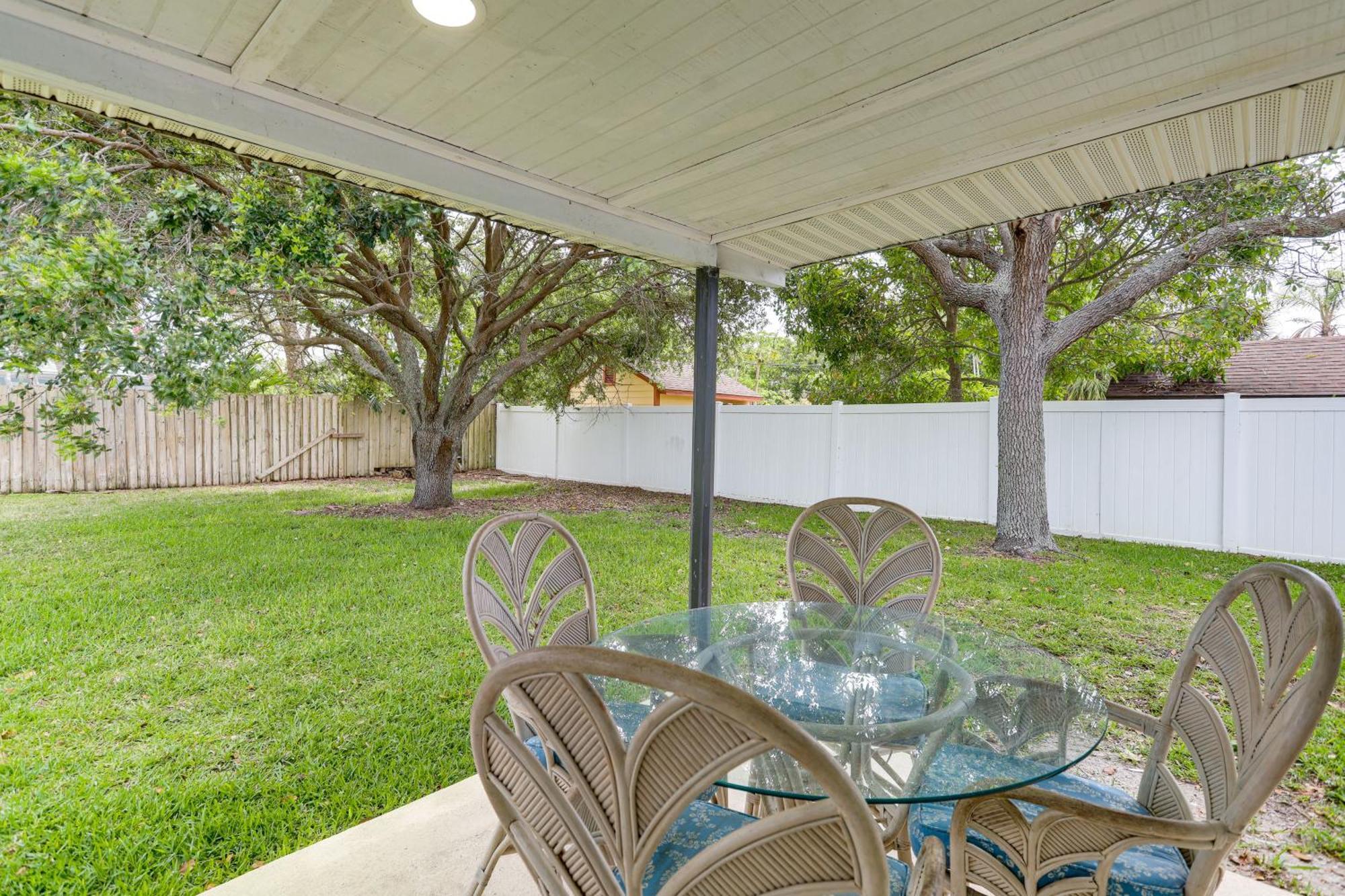 Pet-Friendly Cocoa Beach Home Walk To Beach! Extérieur photo