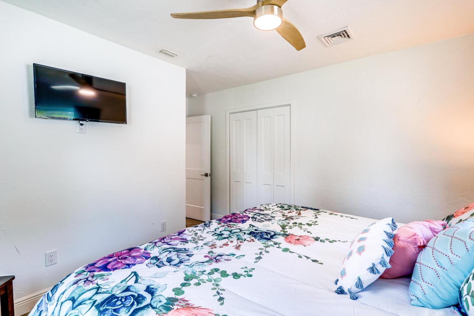 Pet-Friendly Cocoa Beach Home Walk To Beach! Extérieur photo
