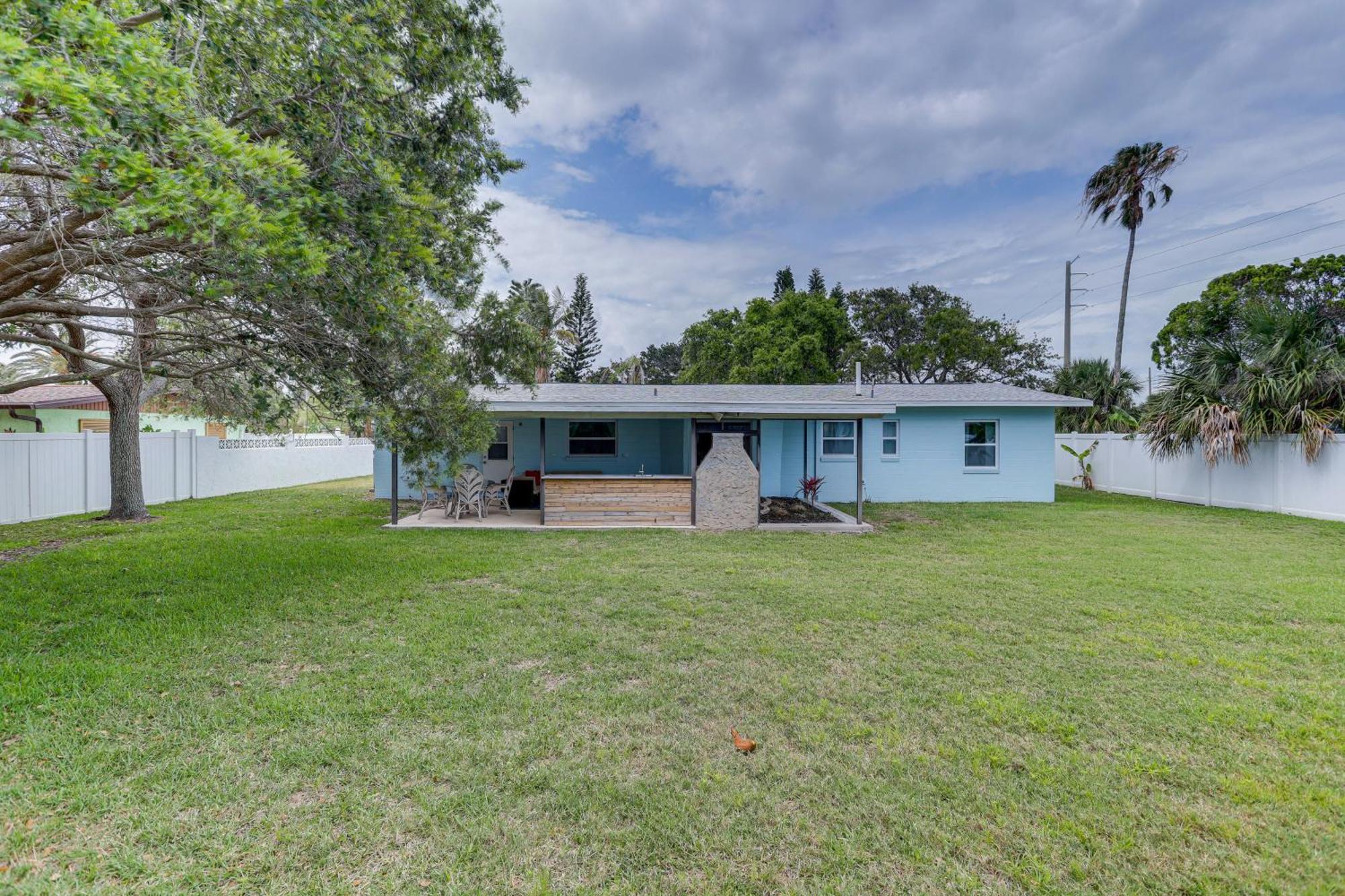 Pet-Friendly Cocoa Beach Home Walk To Beach! Extérieur photo